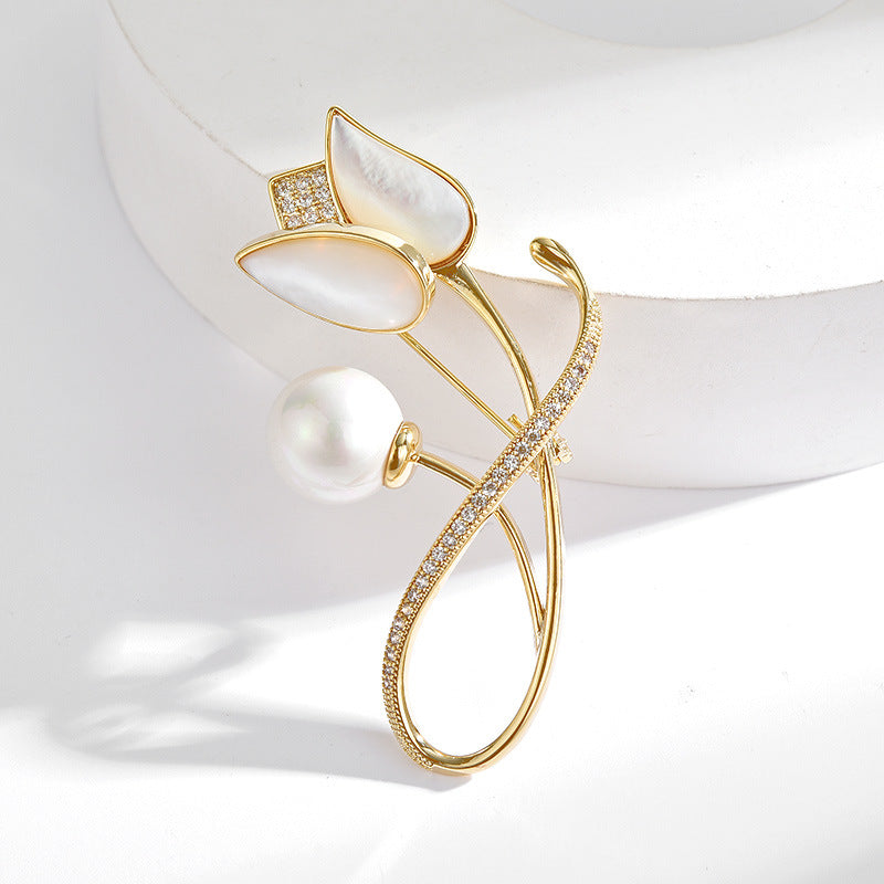Mother-of-pearl Freshwater Pearl gold Tulip Brooch