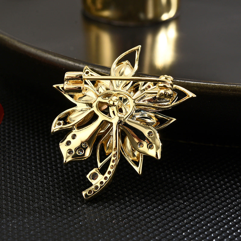 Crystal Micro-inlaid Zircon Gold Brooch