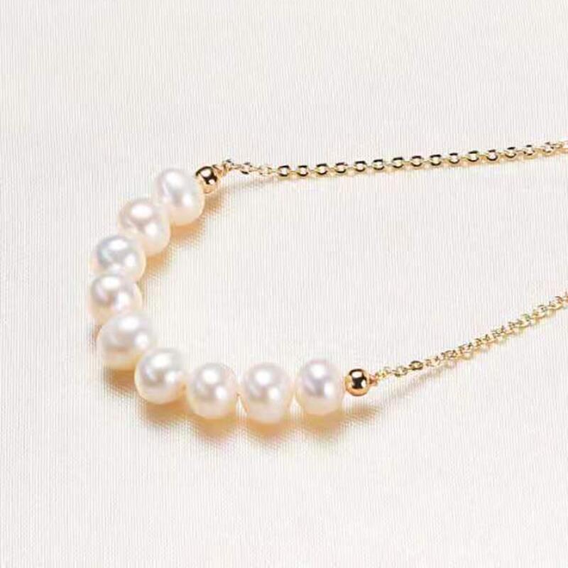 Classic Freshwater Pearl Smile Necklace